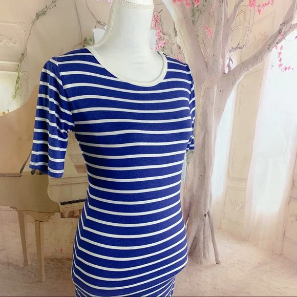 NEW Lularoe Julia blue panel strip dr… - Picture 3 of 7